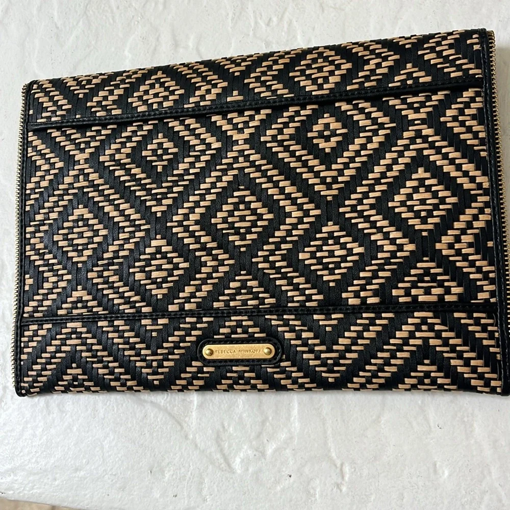 Rebecca Minkoff envelope clutch - Picture 3 of 5
